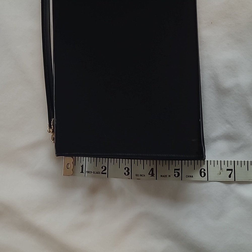 Vintage 50's Jackie O Style Black Patent Clutch/ Wrist Bag w/ Moveable Strap - Picture 13 of 13